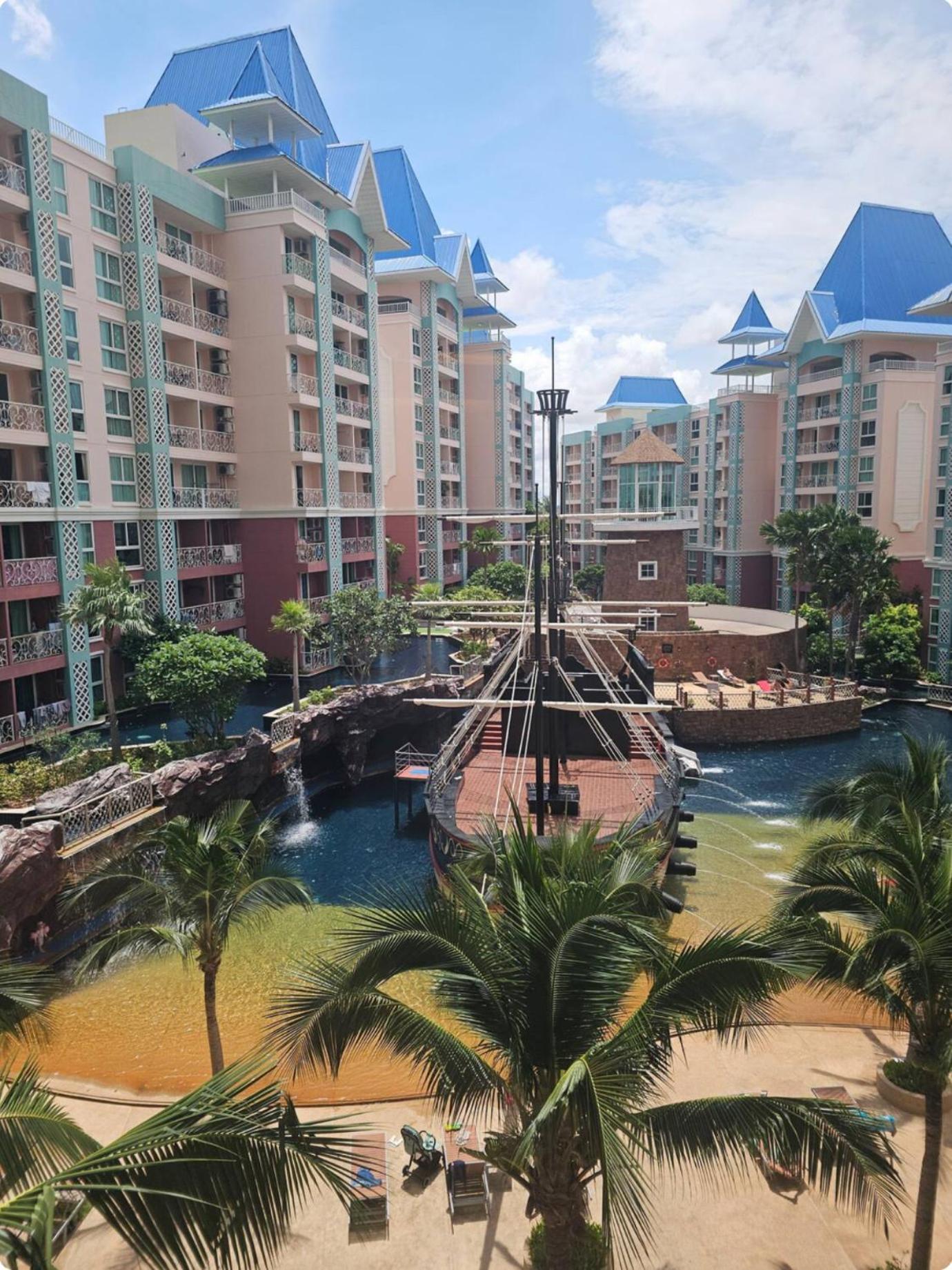 1 Bed With Seaview Apartemen *